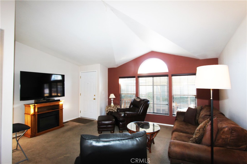 1060 Main Street N 32 Property Photo 6