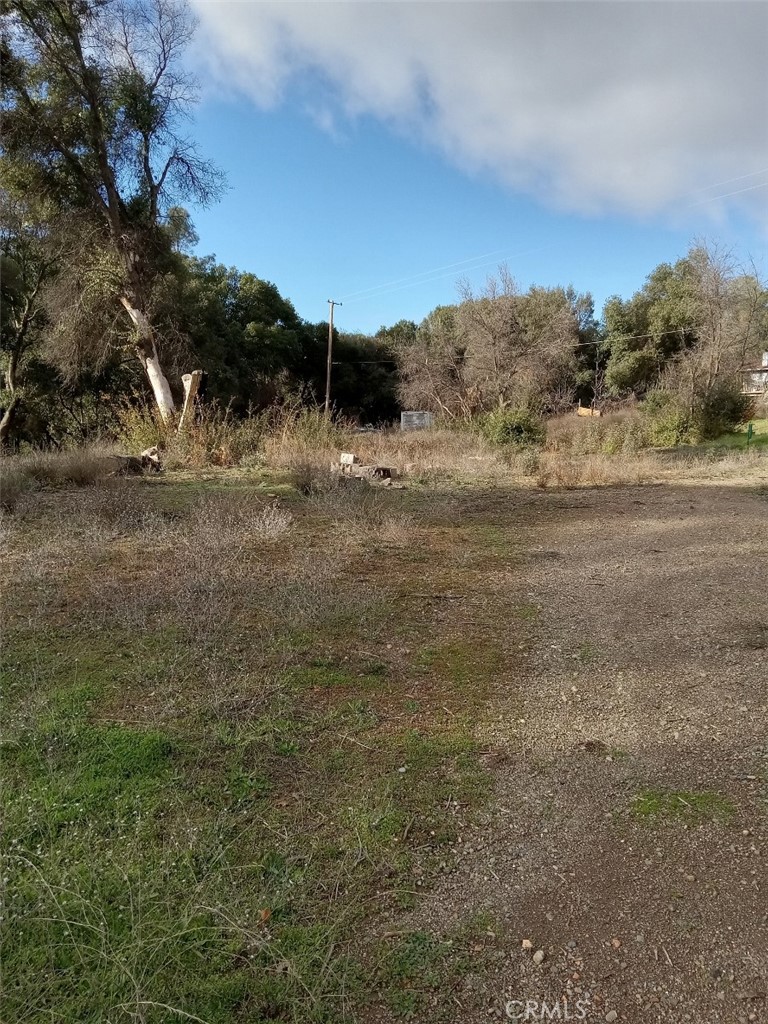 16357 2nd Avenue Property Photo 1