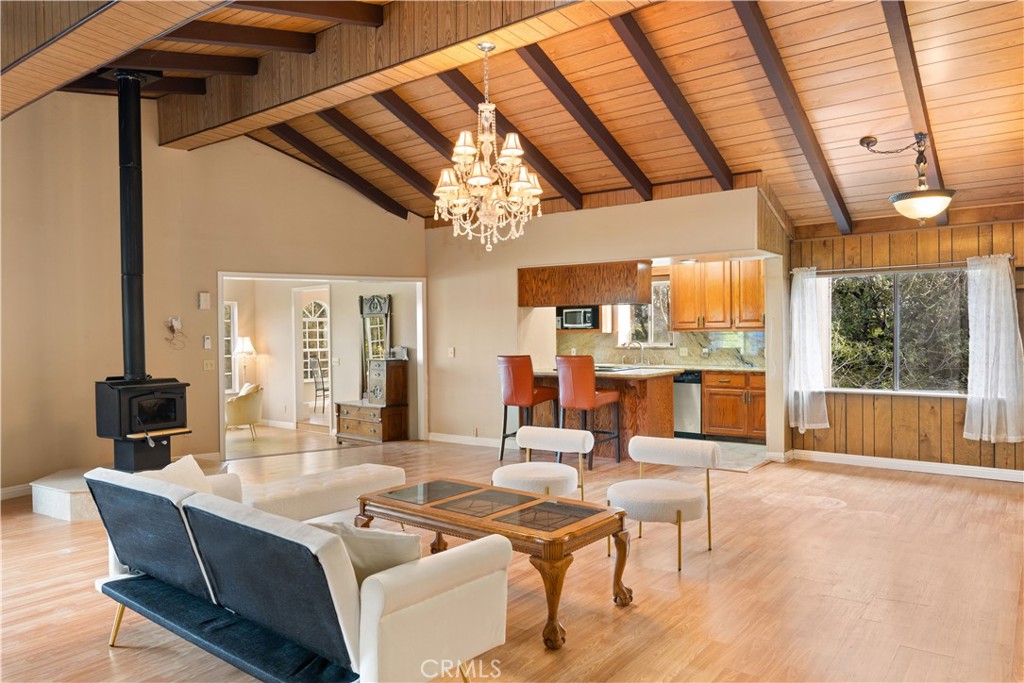 10849 Northslope Drive Property Photo 11