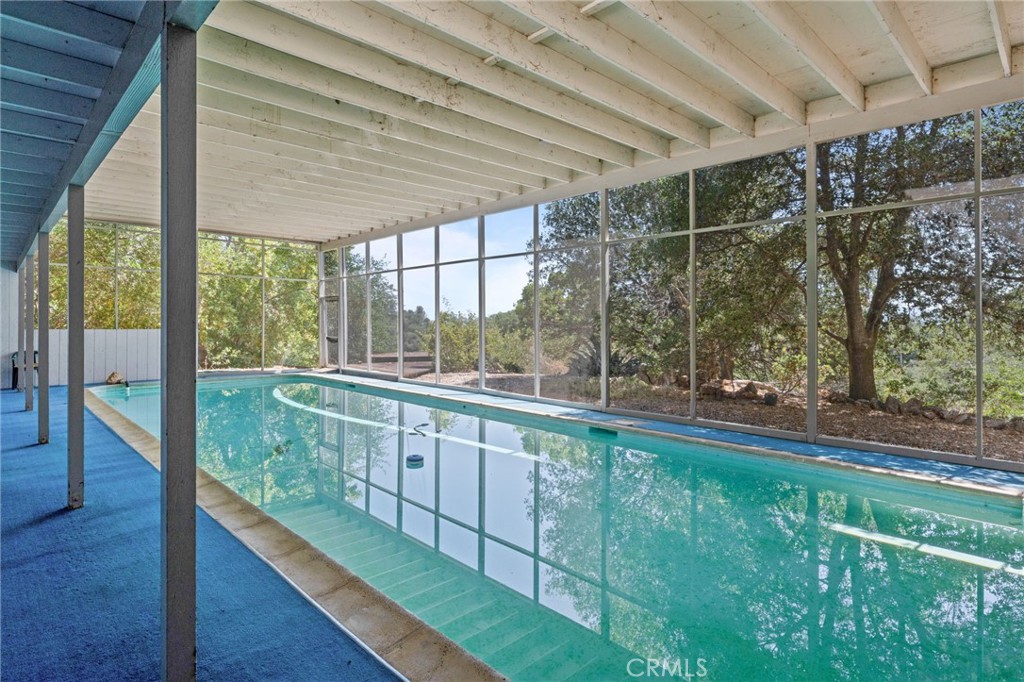 4013 Lakeview Drive Property Photo 1