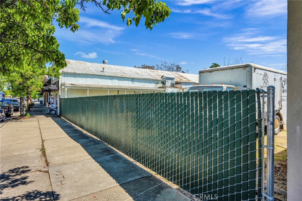 21130 Calistoga Road Property Photo 6