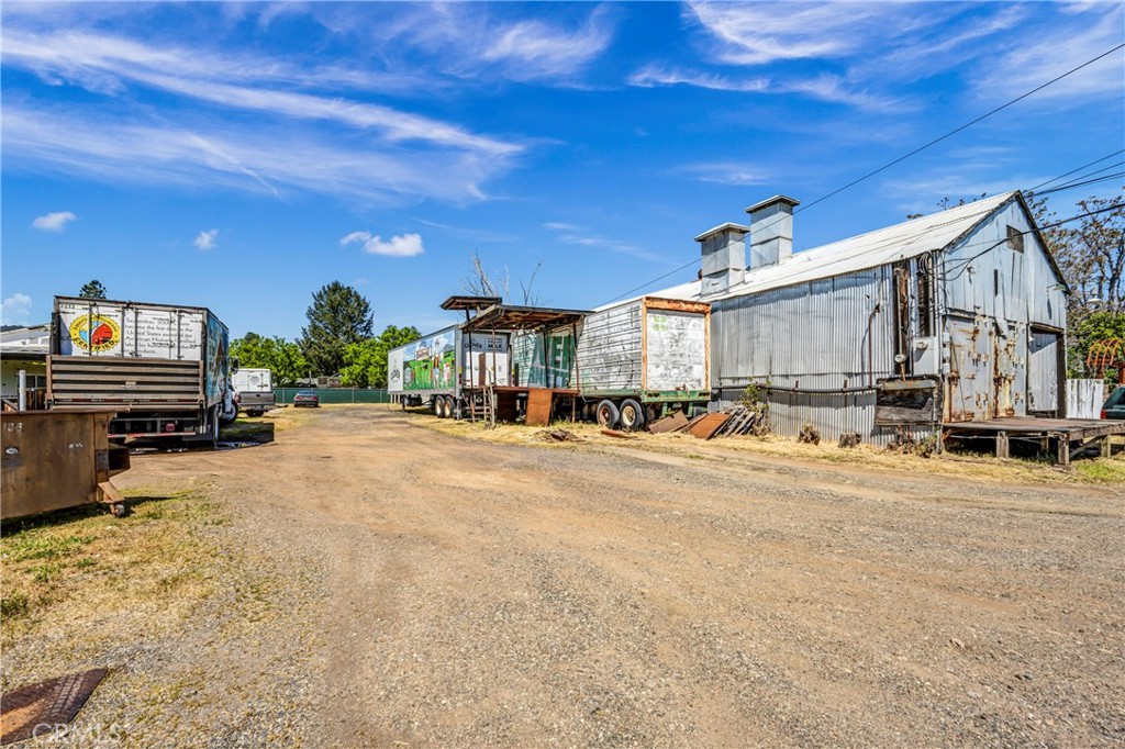 21130 Calistoga Road Property Photo 13