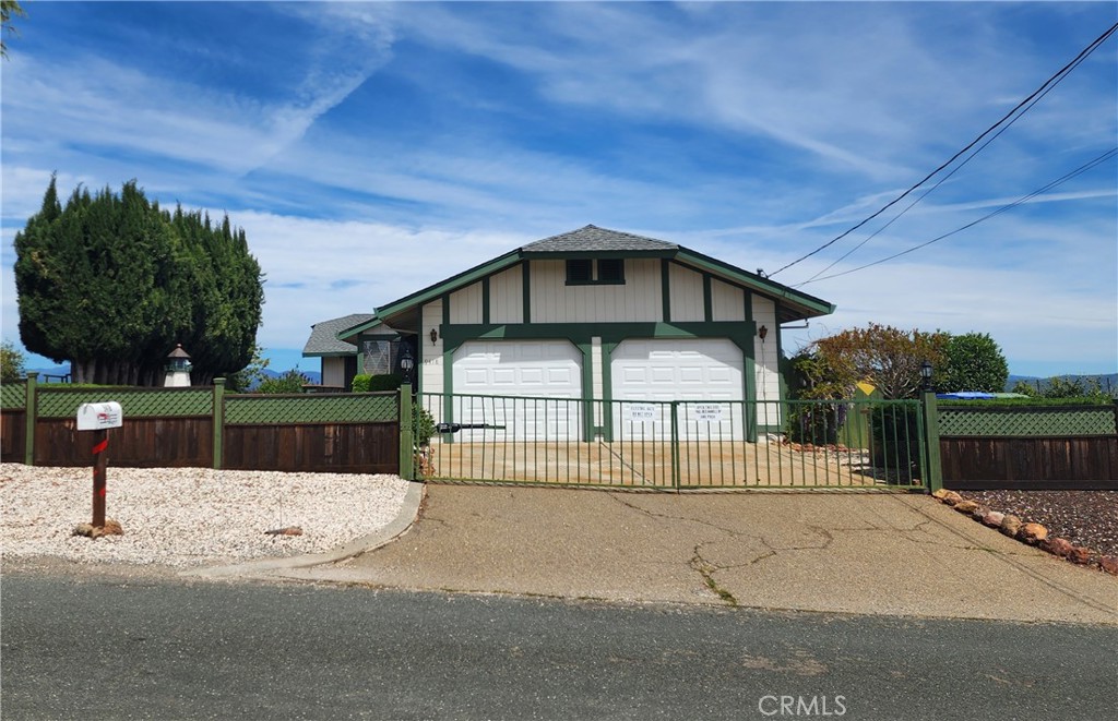 9418 Fairway Drive Property Photo 1