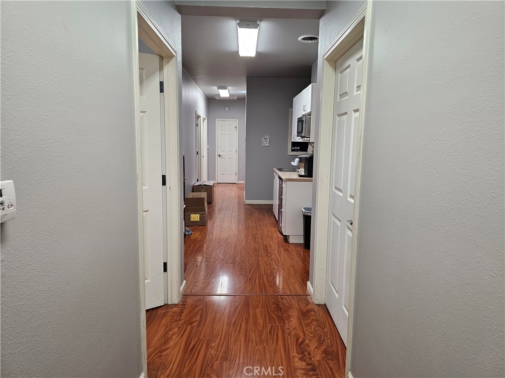 14832 Lakeshore Drive Property Photo 6