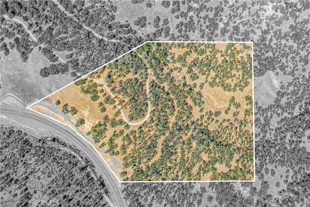 17063 Hofacker Lane Property Photo 1