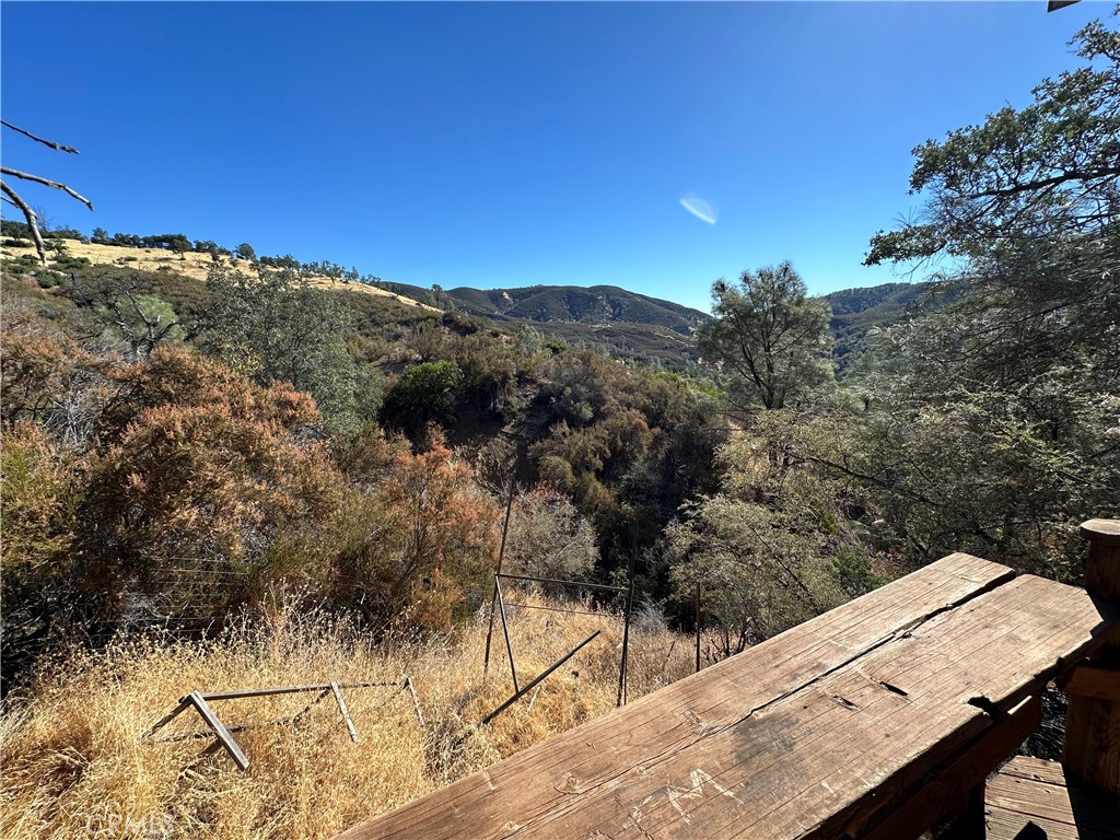 452 Watertrough Road Property Photo 11