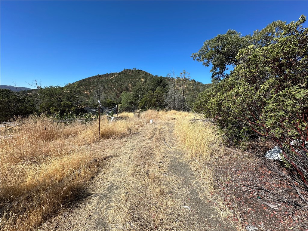 452 Watertrough Road Property Photo 23