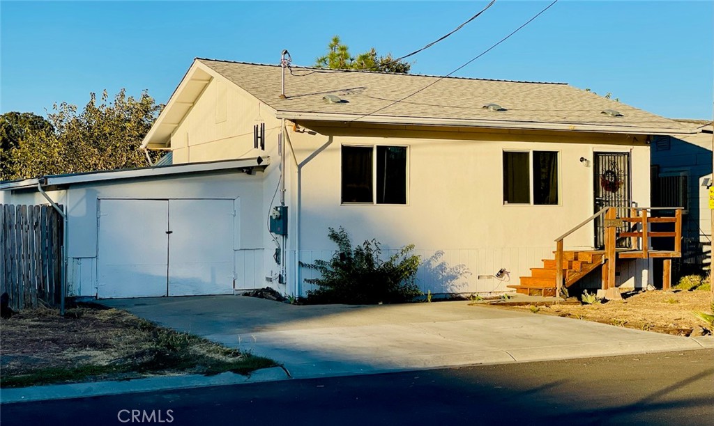 14330 Pearl Avenue Property Photo 1