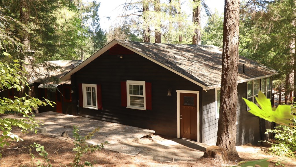 16195 Bottle Rock Road Property Photo 1