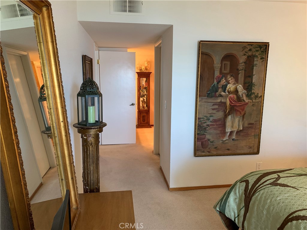 10 Royale Avenue 16 Property Photo 27
