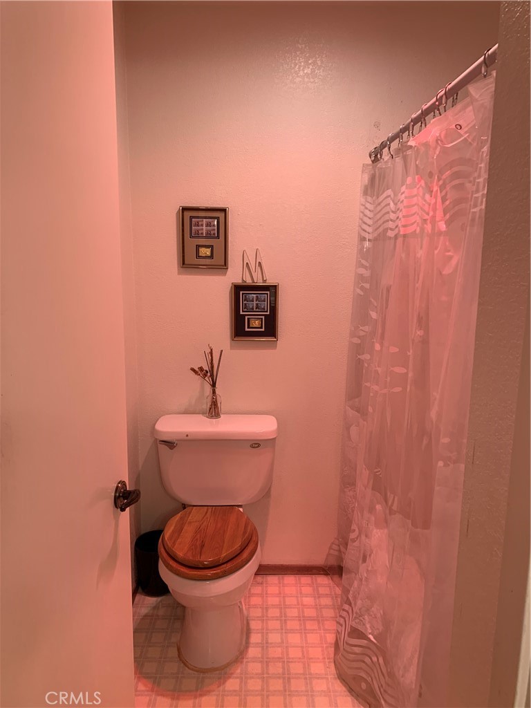 10 Royale Avenue 16 Property Photo 32