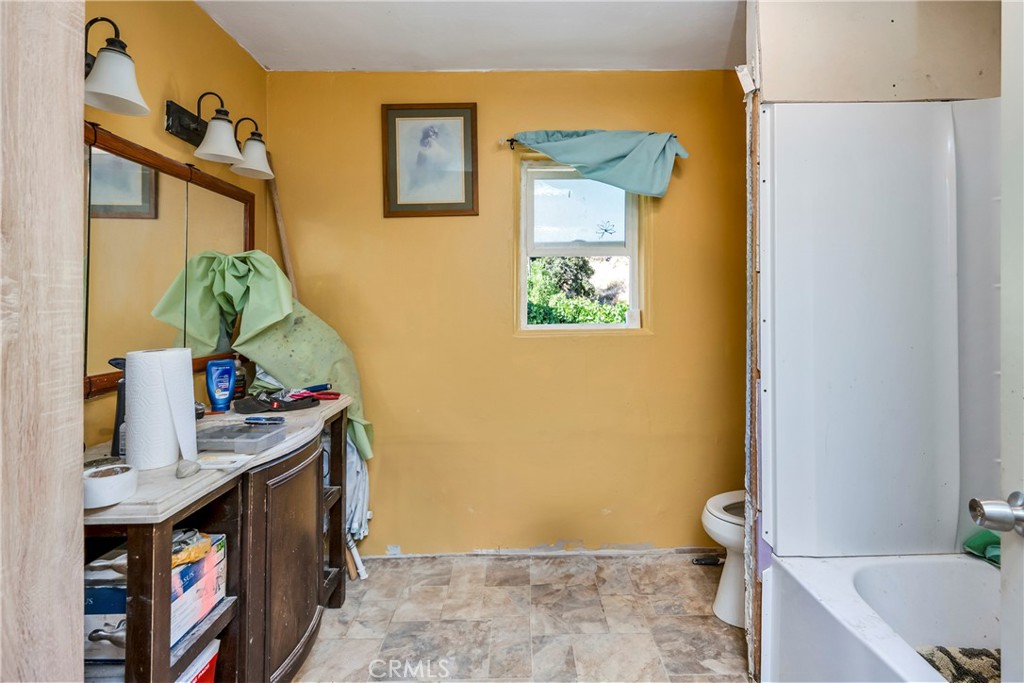 16220 Jessie Street Property Photo 7