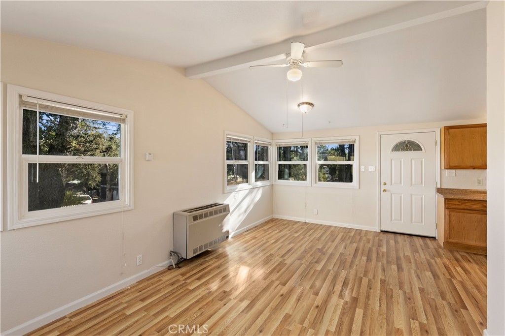16073 33rd Avenue Property Photo 6