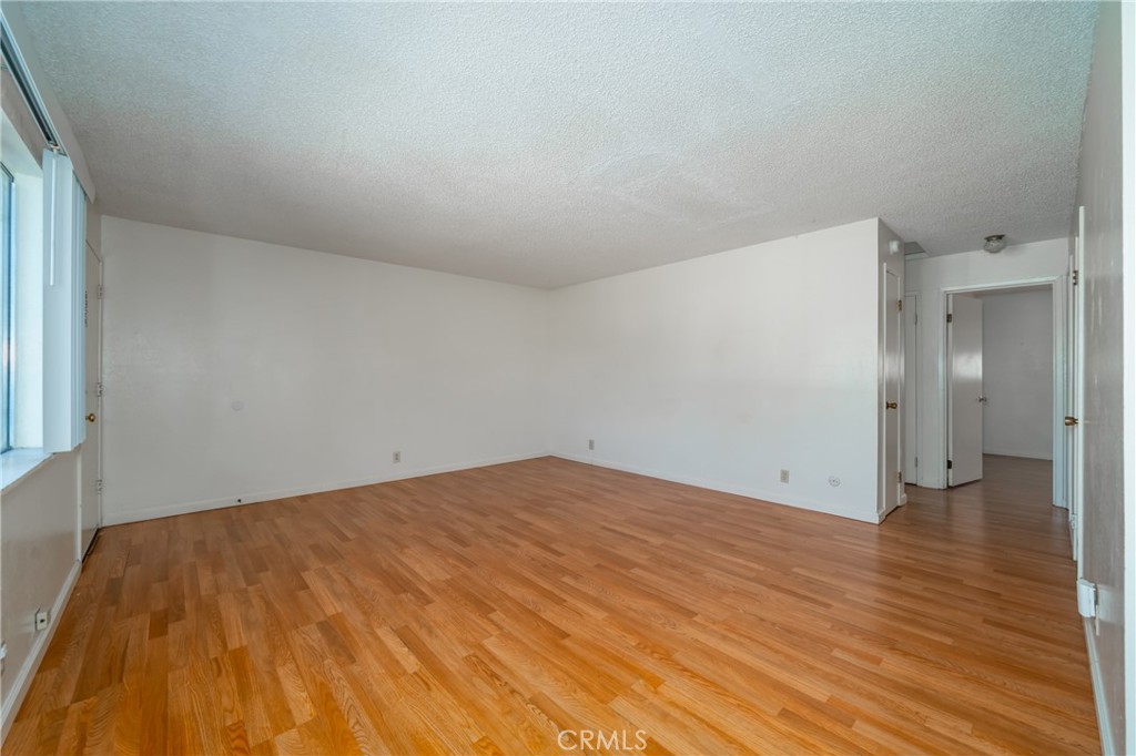 15 Royale Avenue Property Photo 17