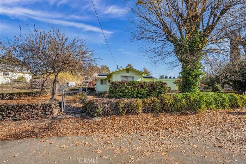 14002 Lakeshore Drive Property Photo 14