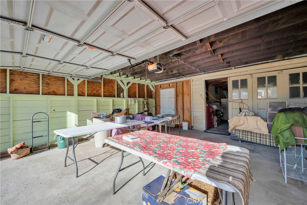14002 Lakeshore Drive Property Photo 26