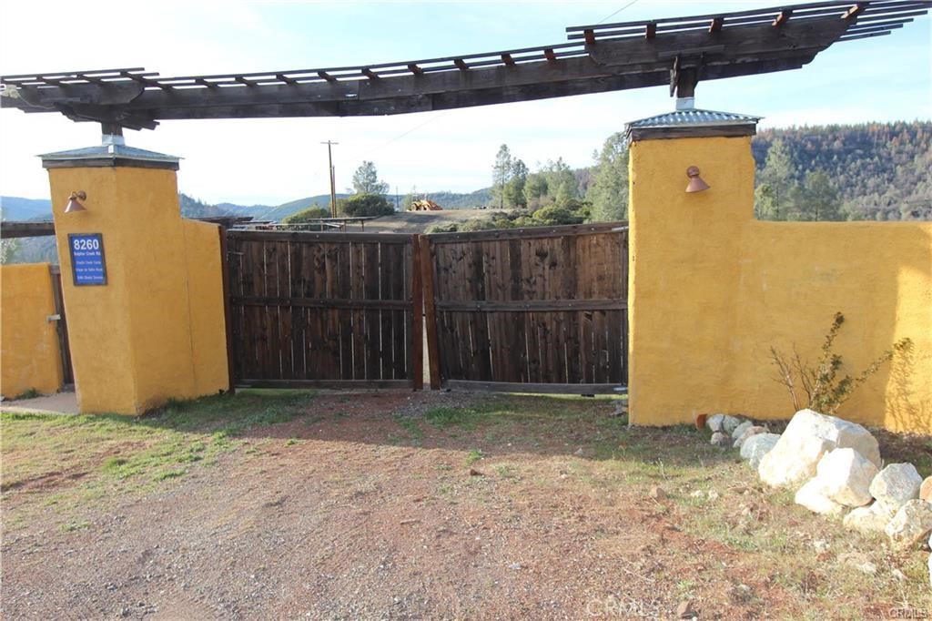 8260 Sulphur Creek Road Property Photo