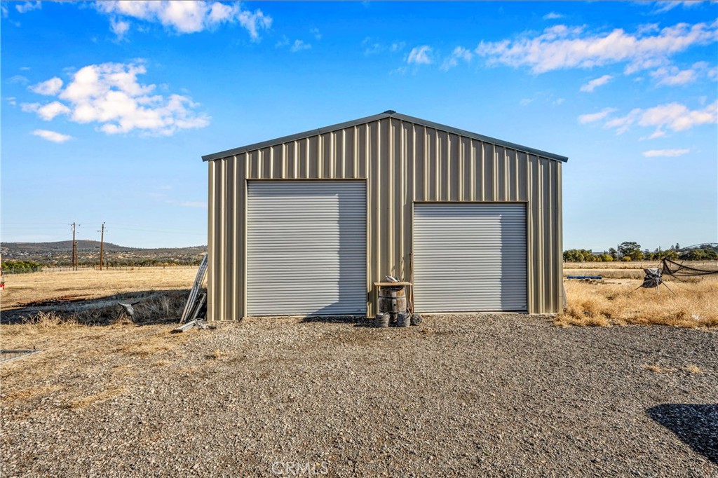 18808 Grange Road Property Photo 4