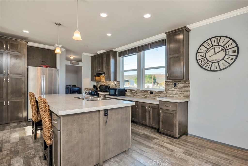 18808 Grange Road Property Photo 7