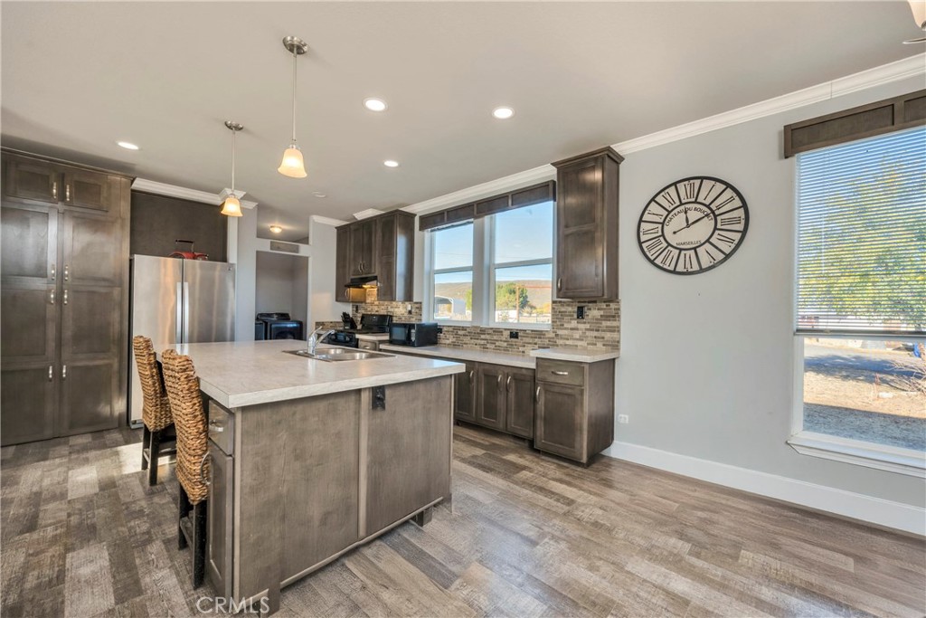 18808 Grange Road Property Photo 8