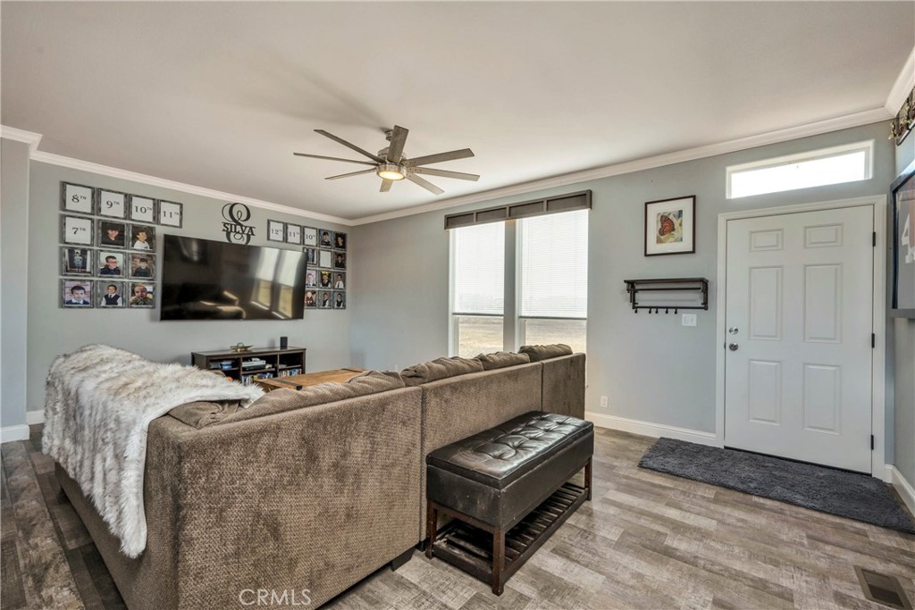 18808 Grange Road Property Photo 12