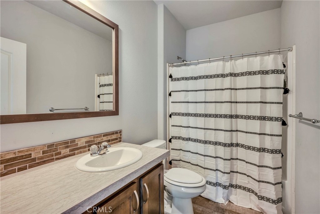 18808 Grange Road Property Photo 15