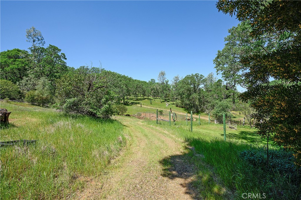 19665 Oat Hill Road Property Photo