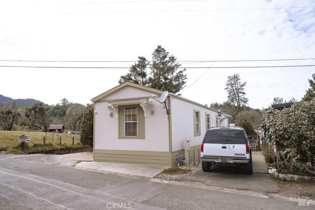19925 S Main Property Photo
