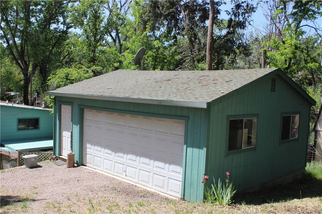 16745 Cache Creek Lane Property Photo 27