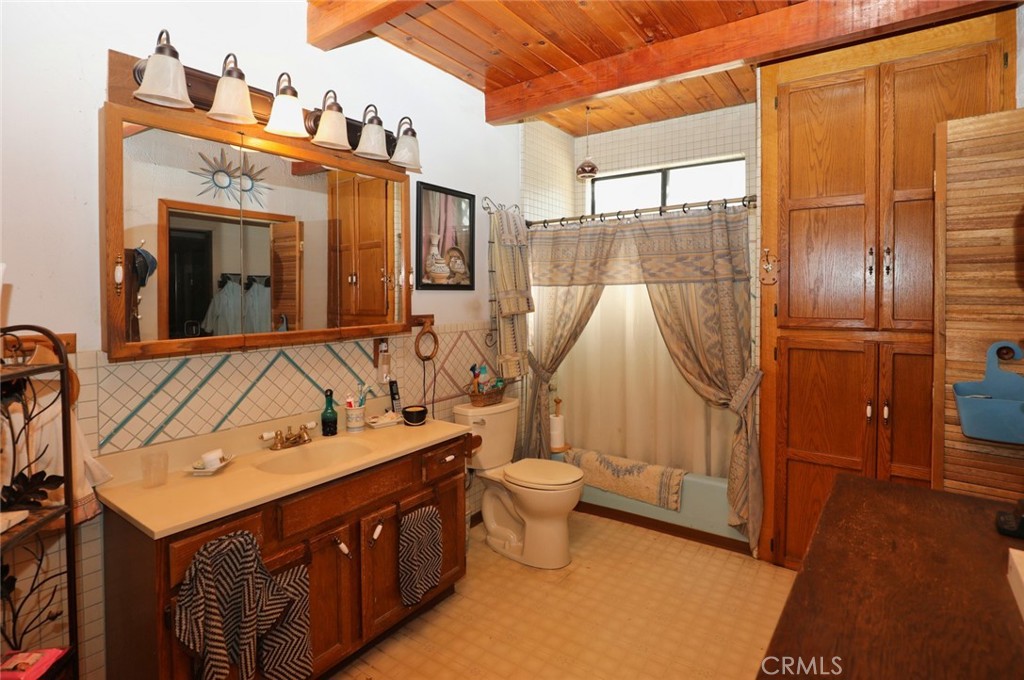 15793 35th Avenue Property Photo 22
