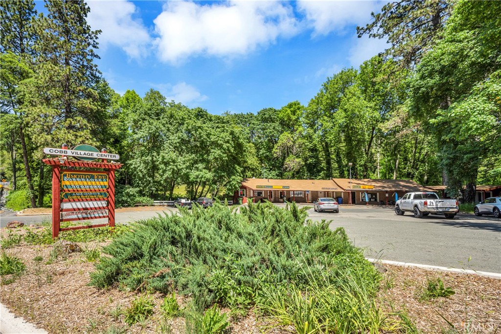 16360 State Highway 175 Property Photo 1
