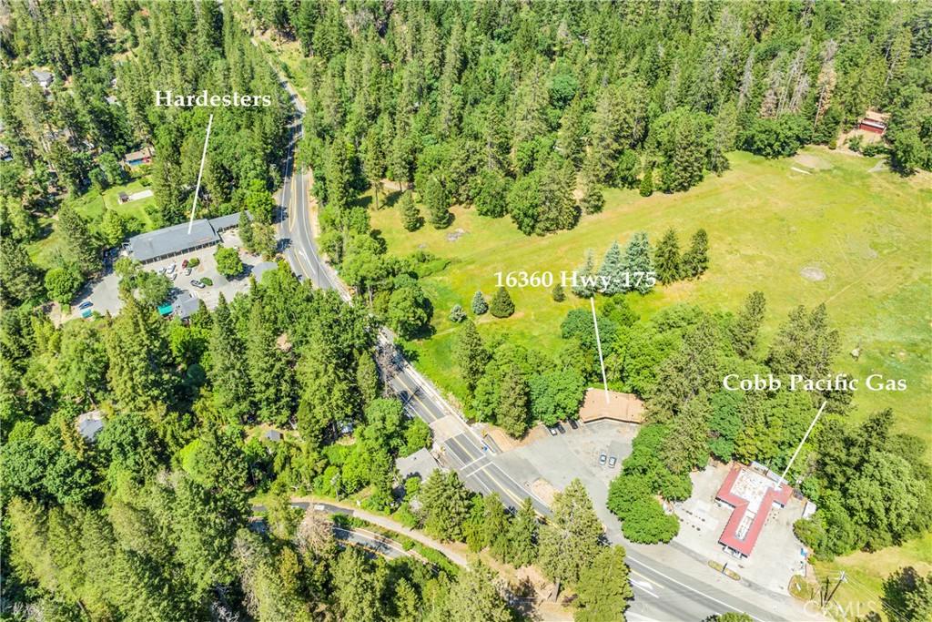 16360 State Highway 175 Property Photo 23