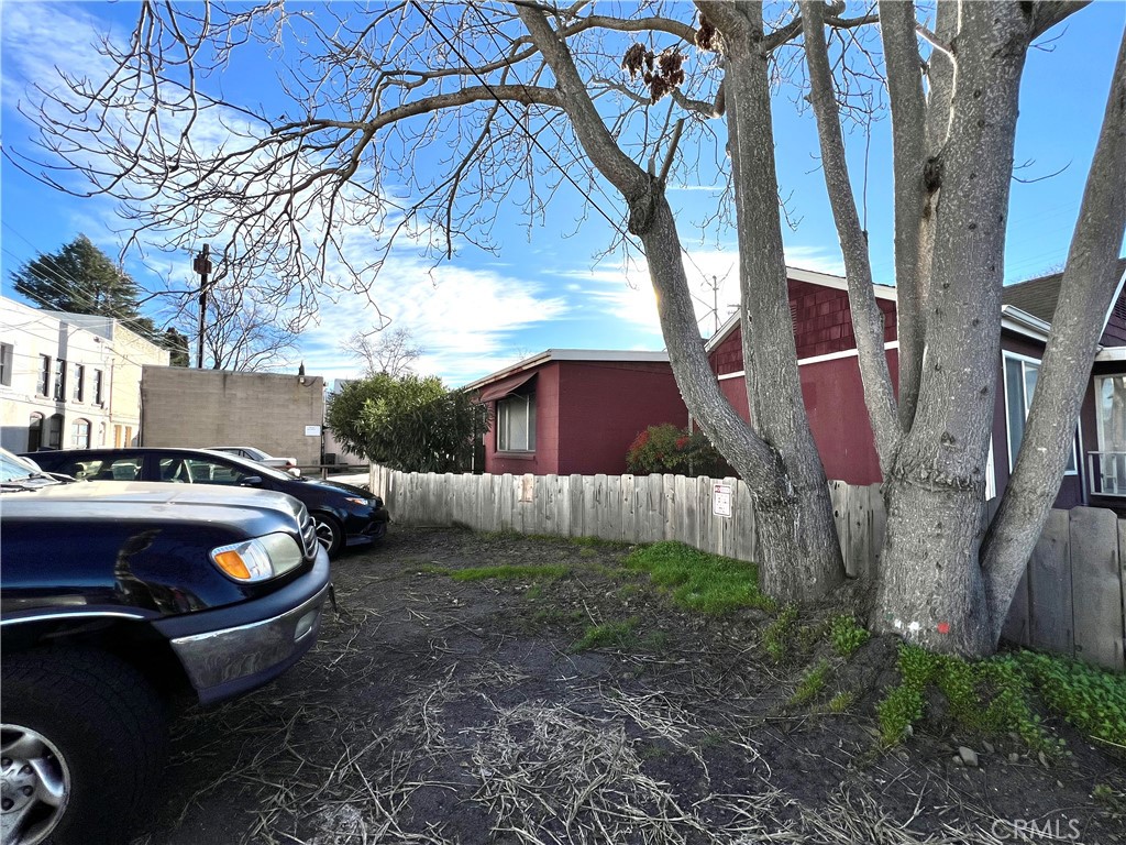 390 N Forbes Street Property Photo 20