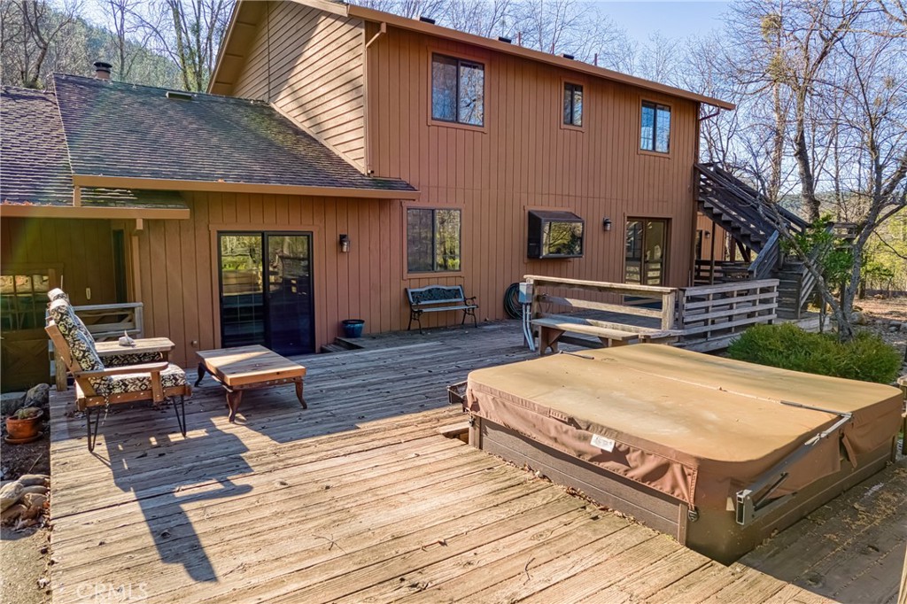 10512 Rosa Trail Property Photo 8