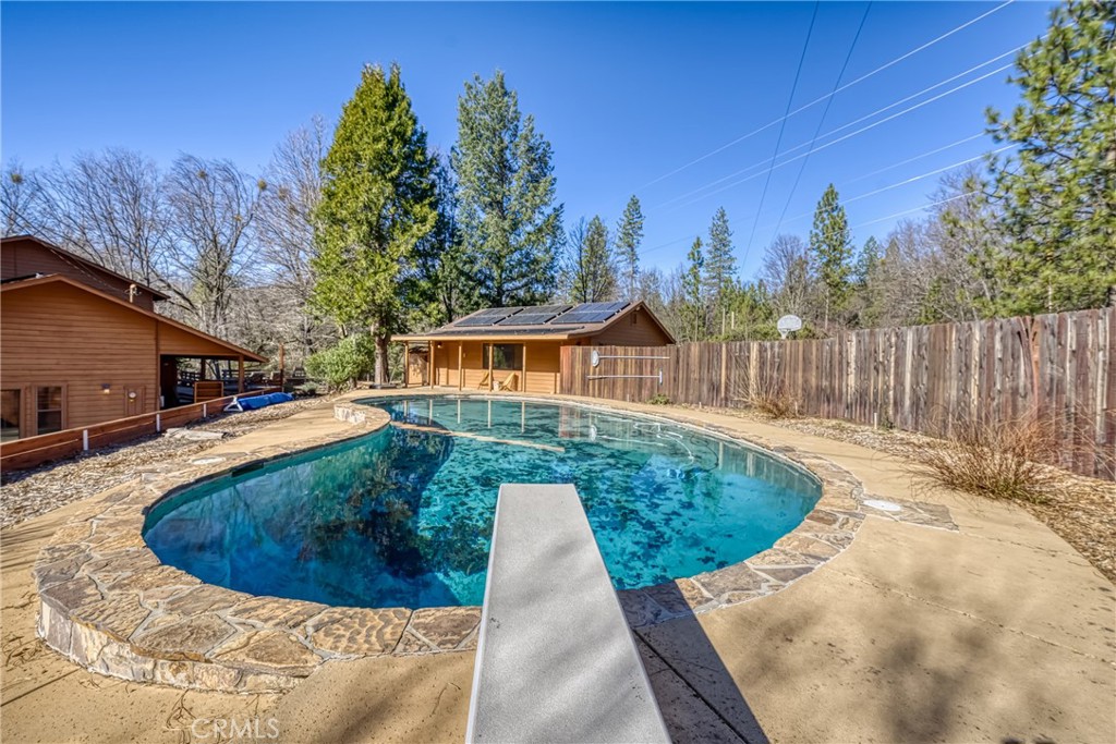 10512 Rosa Trail Property Photo 9