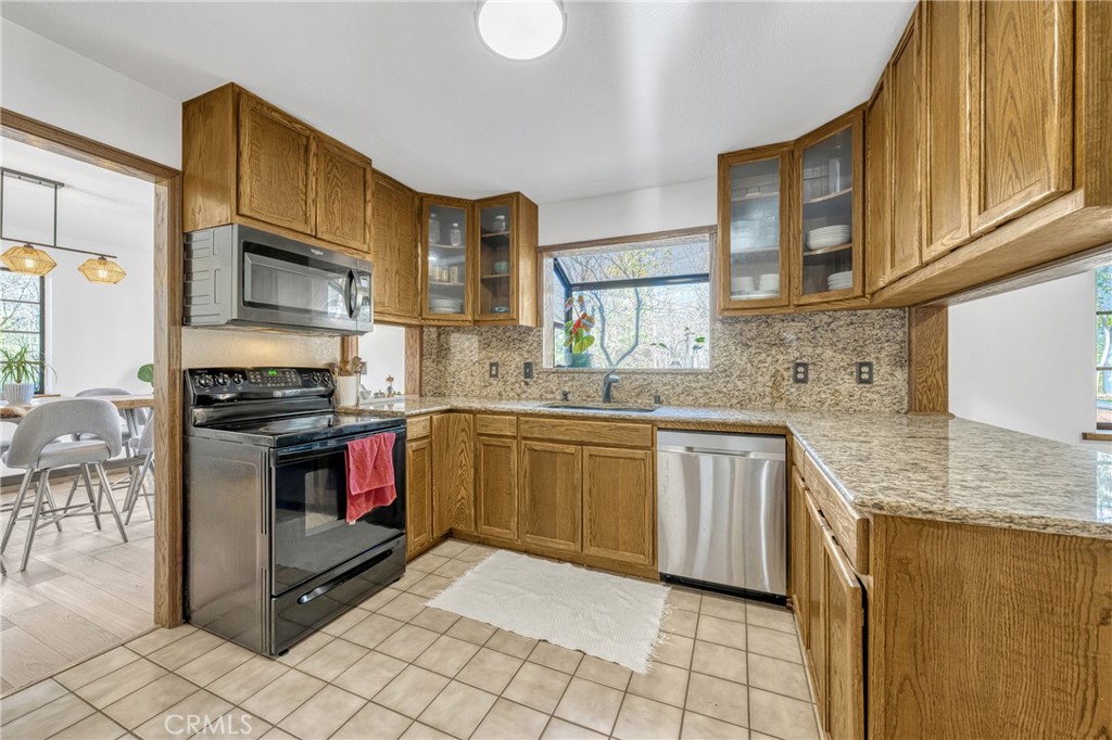 10512 Rosa Trail Property Photo 20