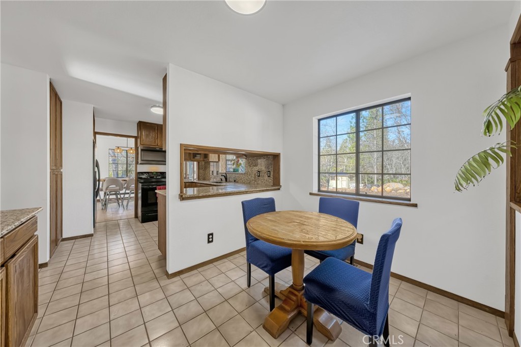 10512 Rosa Trail Property Photo 23