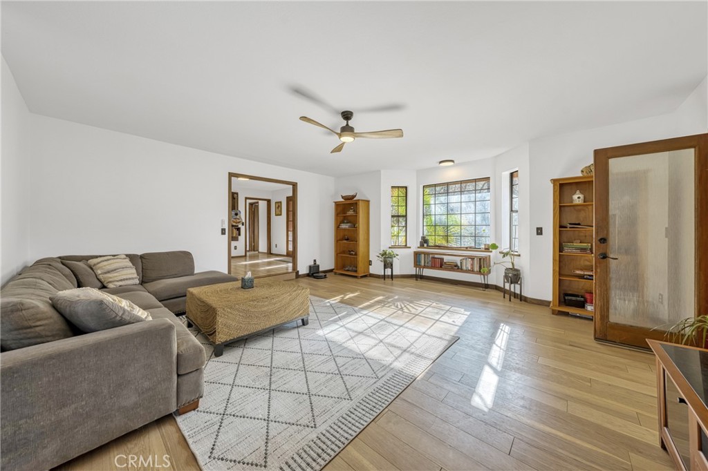 10512 Rosa Trail Property Photo 32