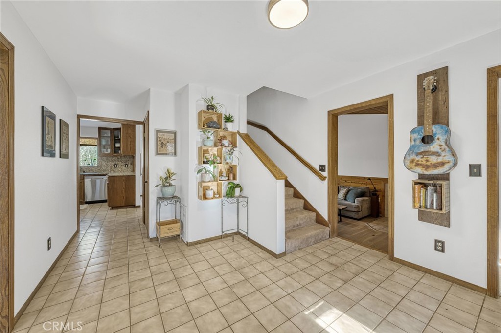 10512 Rosa Trail Property Photo 33