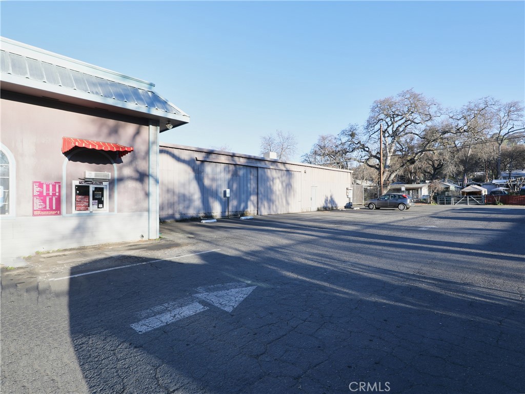 14624 Lakeshore Drive Property Photo 11