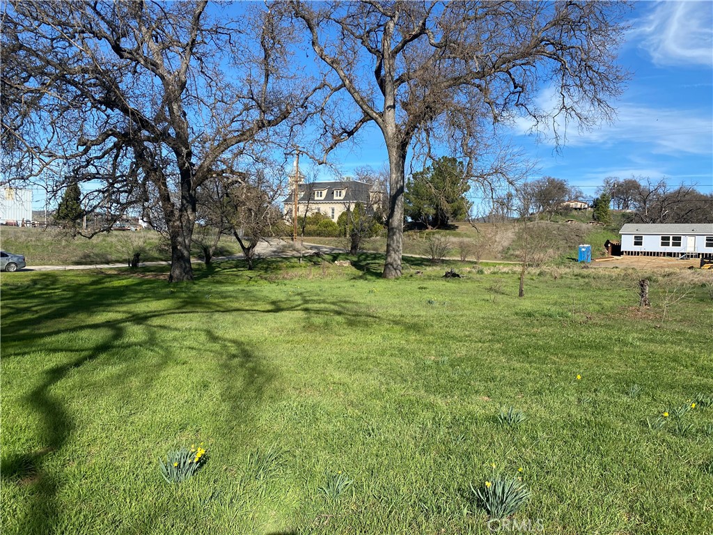 16387 Daly Street Property Photo 12