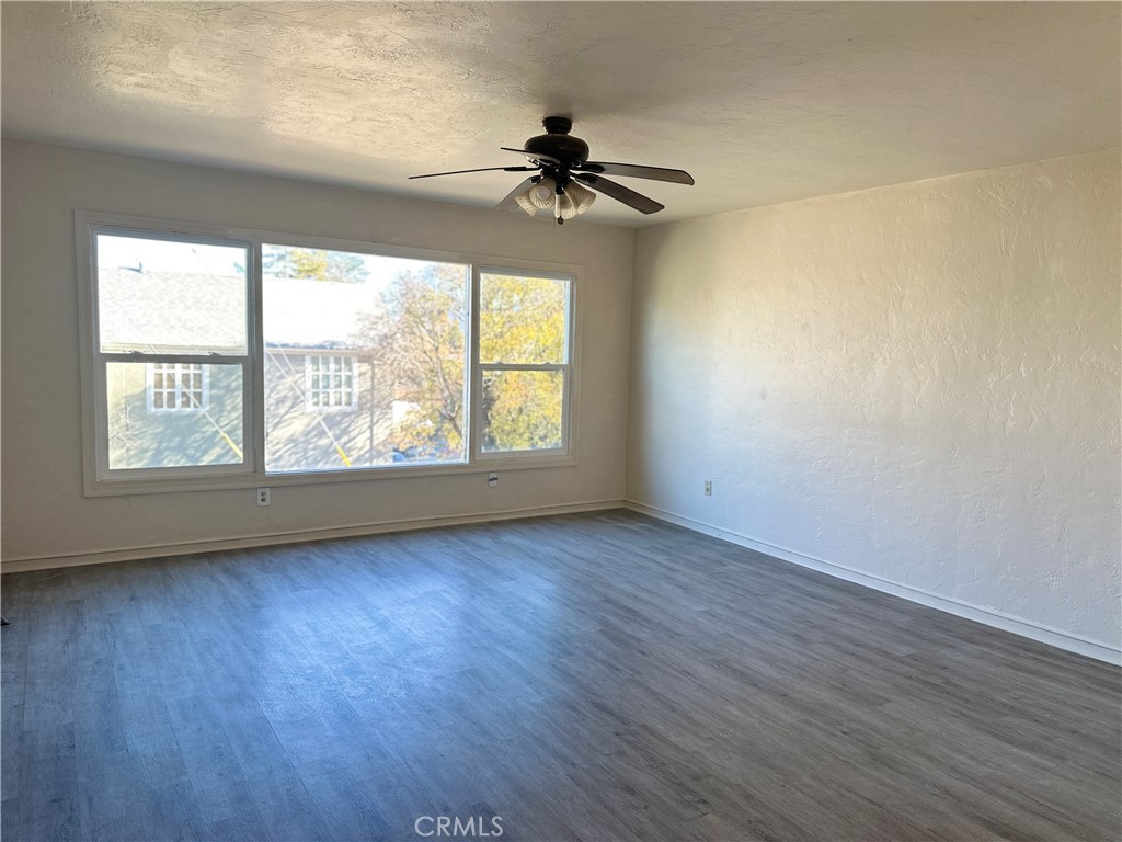 301 N High Street Property Photo 3