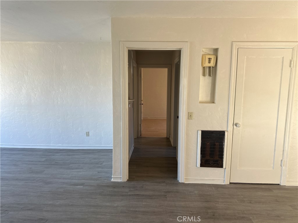 301 N High Street Property Photo 15