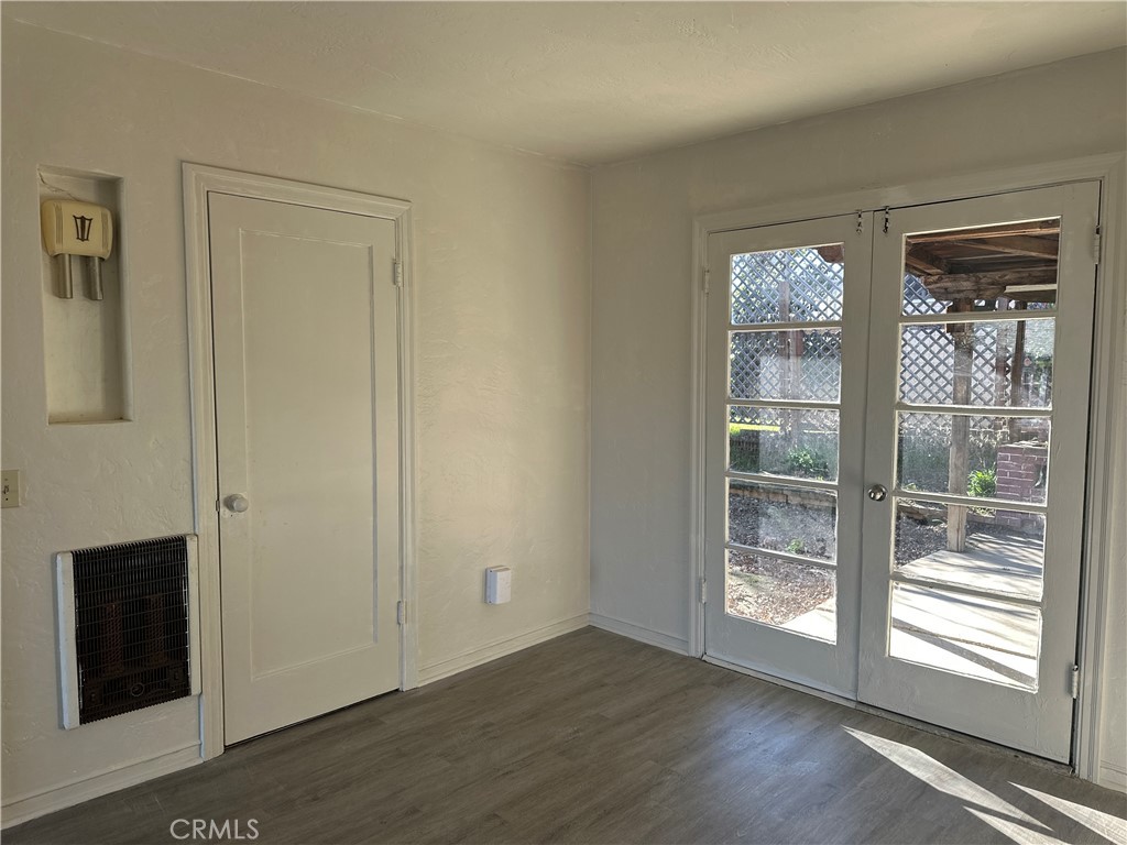 301 N High Street Property Photo 17