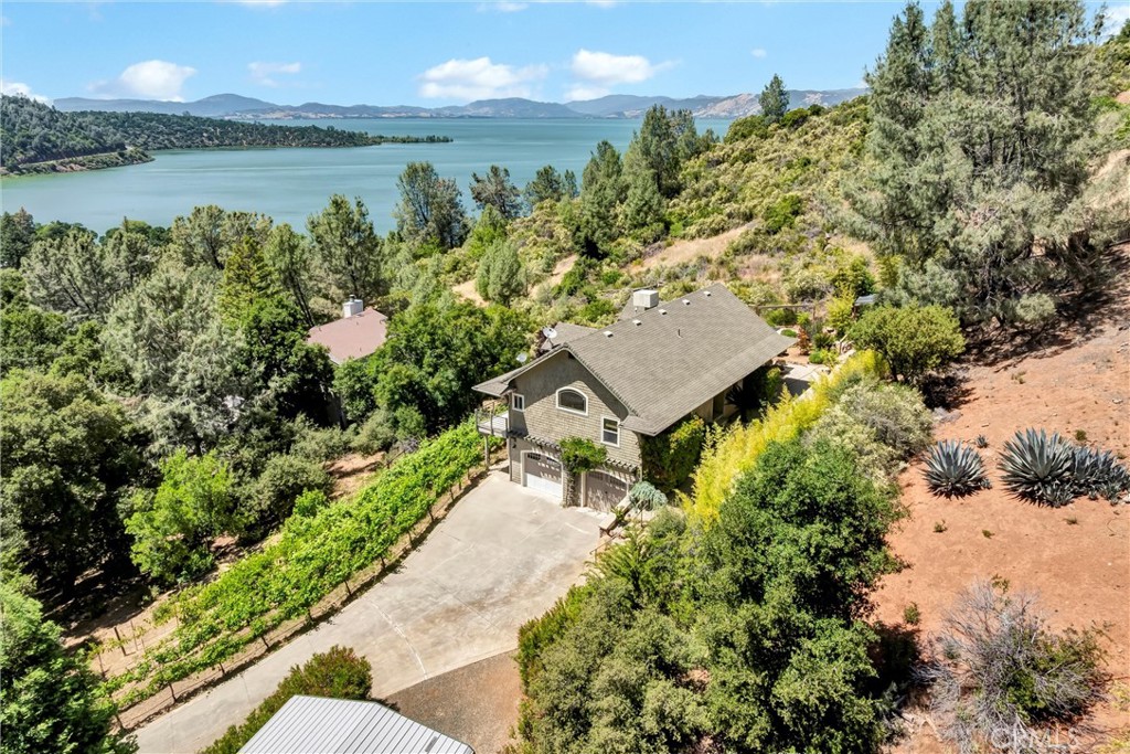 3420 Bergeson Court Property Photo 4