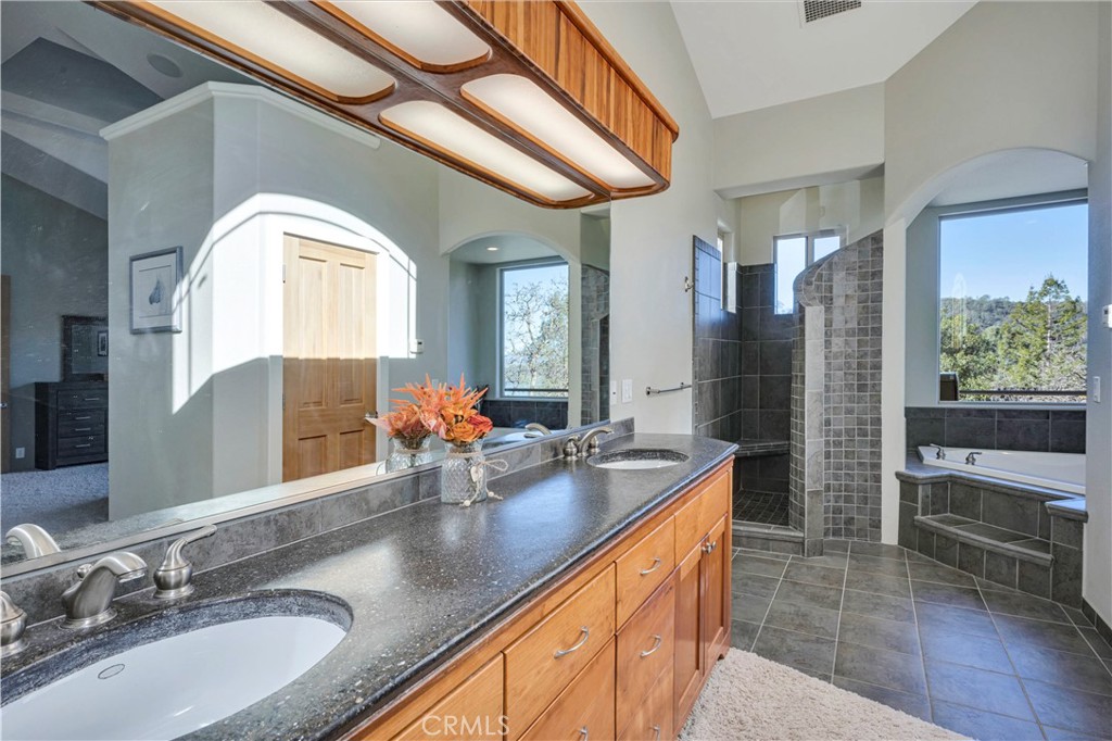 3420 Bergeson Court Property Photo 17