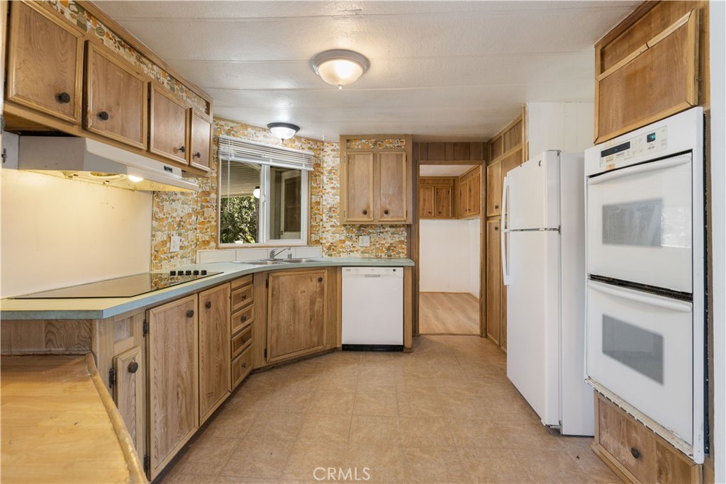 2820 Bell Hill Road Property Photo 10
