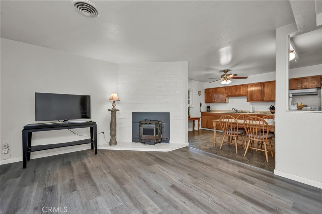 6813 Virginia Drive Property Photo 6
