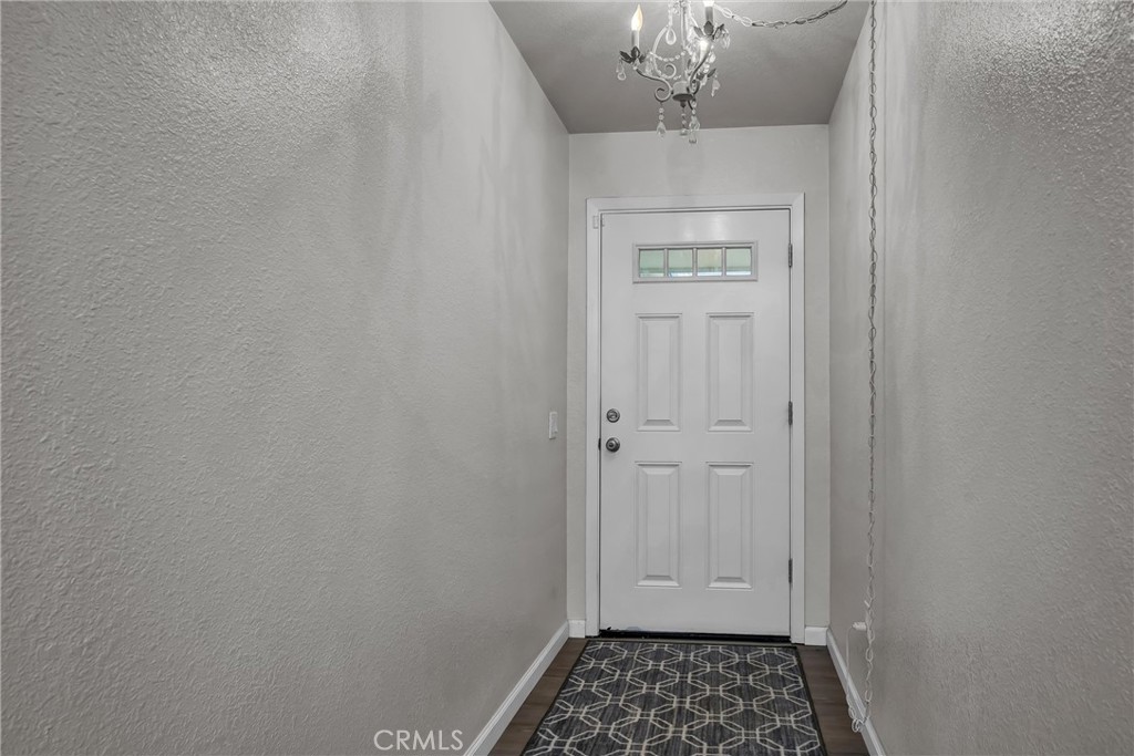 6813 Virginia Drive Property Photo 9
