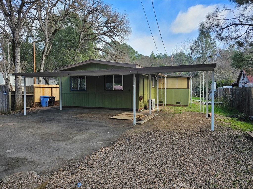 5759 Crawford Avenue Property Photo 1